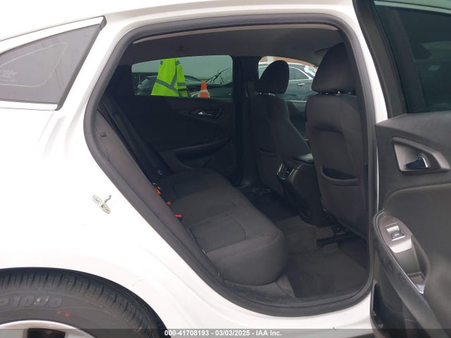 Chevrolet MALIBU LT 2018 1G1ZD5STXJF260381 Image 8