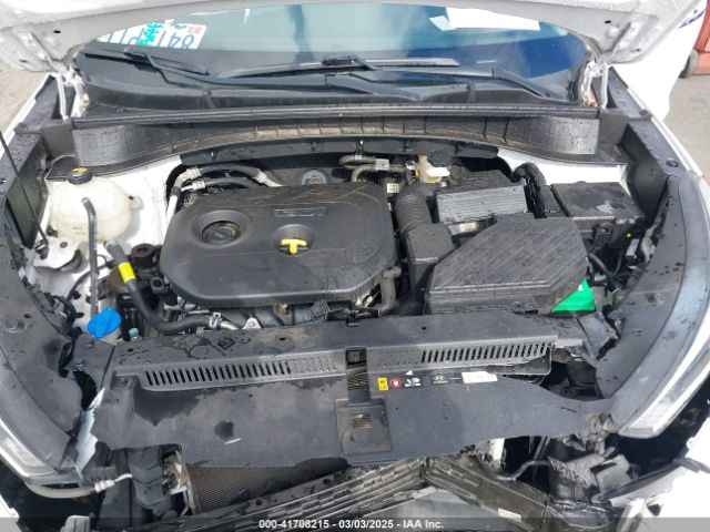 KM8J33A40JU808319 Hyundai TUCSON SEL