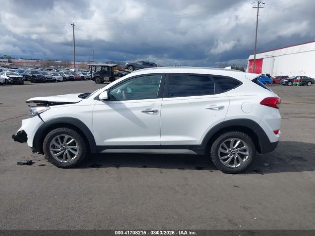 KM8J33A40JU808319 Hyundai TUCSON SEL