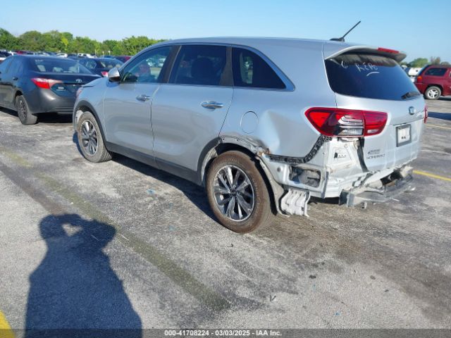 2020 KIA SORENTO 5XYPG4A53LG620366 Photo 2