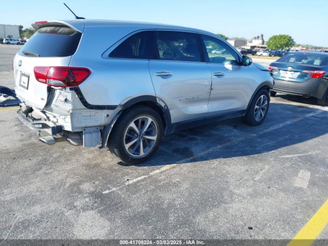 2020 KIA SORENTO 5XYPG4A53LG620366 Photo 3