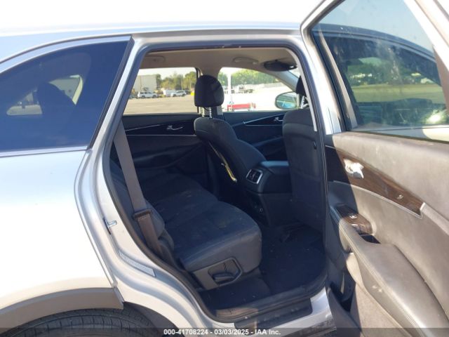2020 KIA SORENTO 5XYPG4A53LG620366 Photo 7