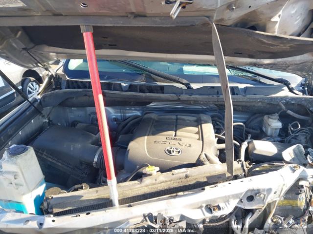 5TFUW5F14HX667119 Toyota Tundra Sr5 5.7l V8