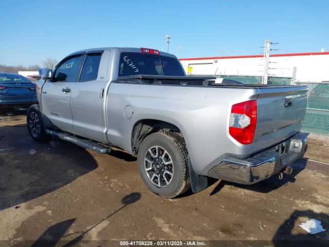 5TFUW5F14HX667119 Toyota Tundra Sr5 5.7l V8
