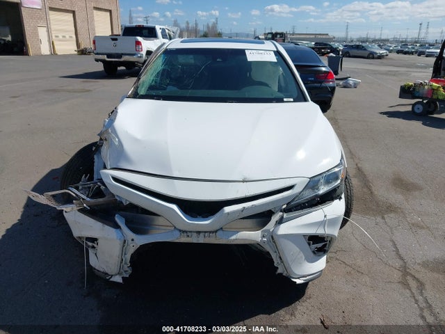 4T1B11HKXJU146770 Toyota CAMRY SE