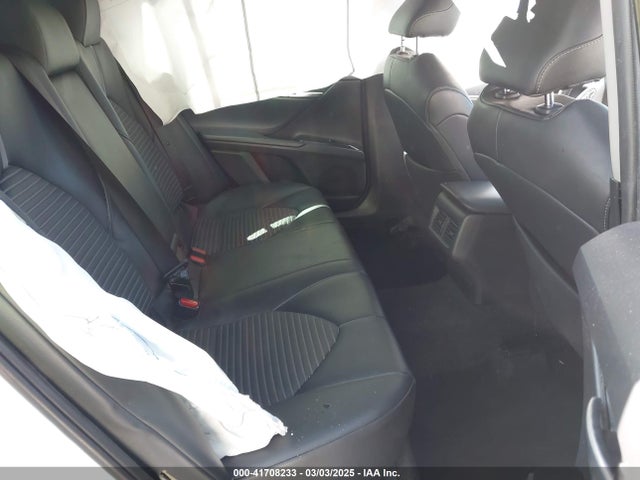 4T1B11HKXJU146770 Toyota CAMRY SE