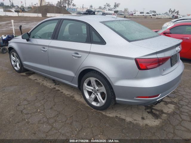 WAUAUGFFXJ1040608 Audi A3 2.0t Premium/2.0t Tech Premium