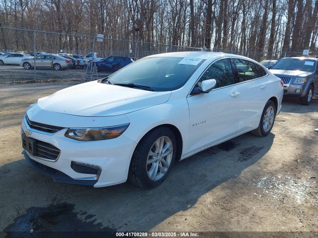1G1ZD5ST1JF154546 Chevrolet MALIBU LT