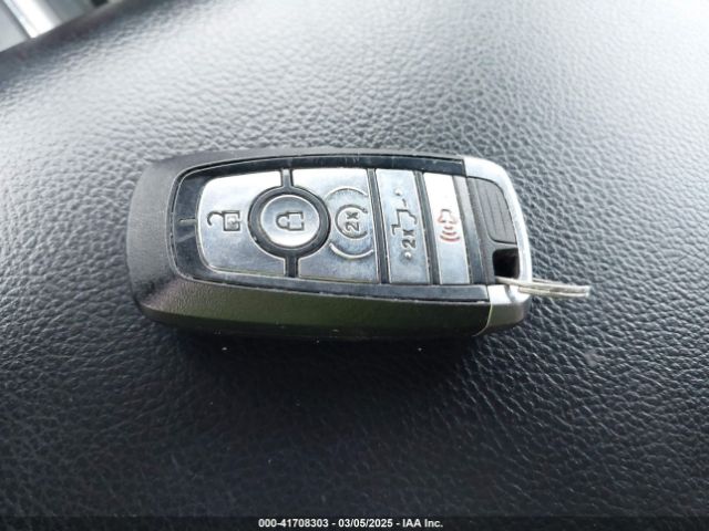 1FTFW1E55JFE25165 Ford F-150 Lariat