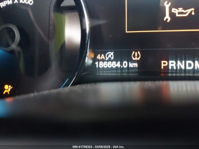 1FTFW1E55JFE25165 Ford F-150 Lariat