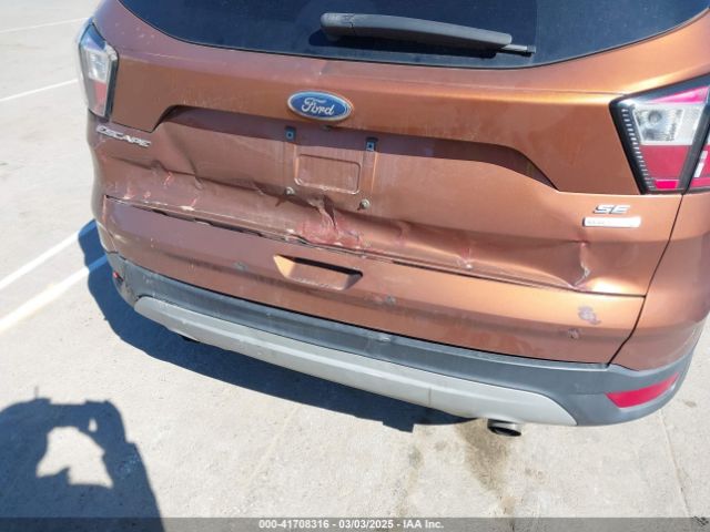 1FMCU0GD7HUC87802 Ford ESCAPE SE