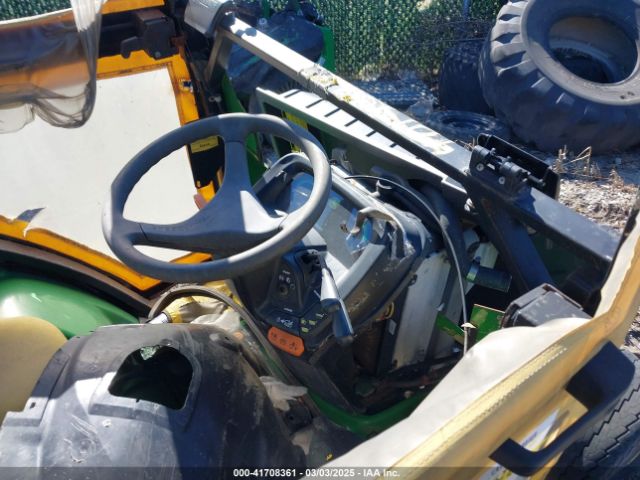 2007 JOHN DEERE X700 M0X700A040459 Photo 4