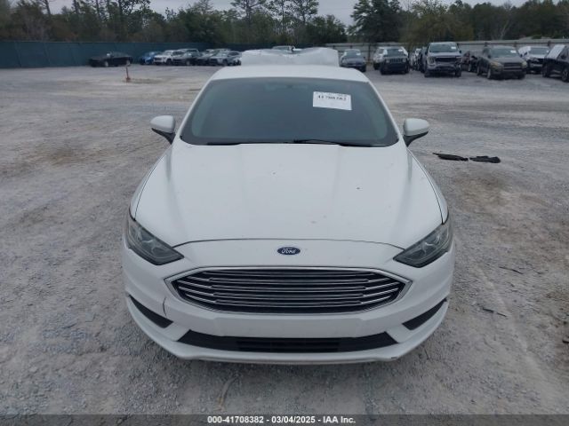 3FA6P0LU0JR270888 Ford Fusion Hybrid Se