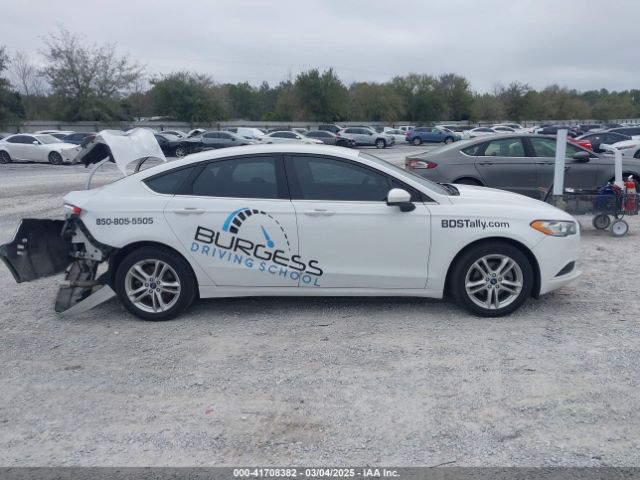 3FA6P0LU0JR270888 Ford Fusion Hybrid Se