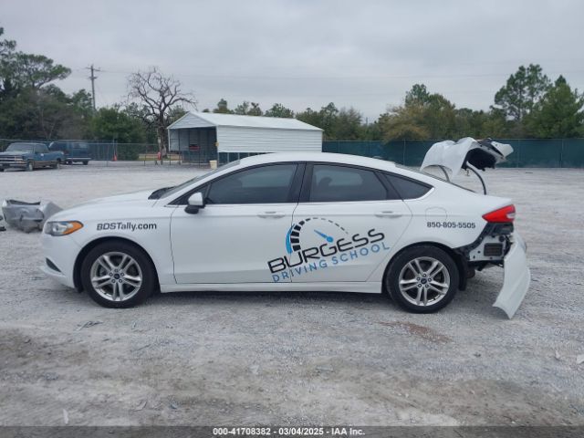 3FA6P0LU0JR270888 Ford Fusion Hybrid Se