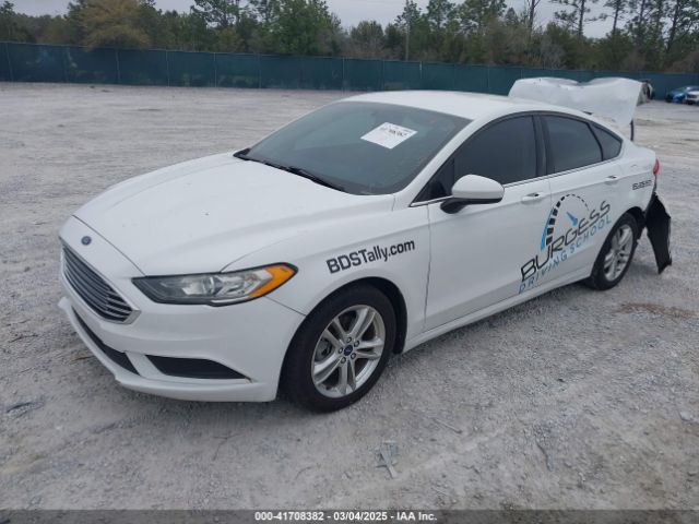 3FA6P0LU0JR270888 Ford Fusion Hybrid Se