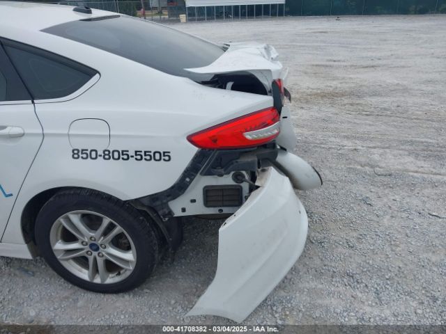 3FA6P0LU0JR270888 Ford Fusion Hybrid Se