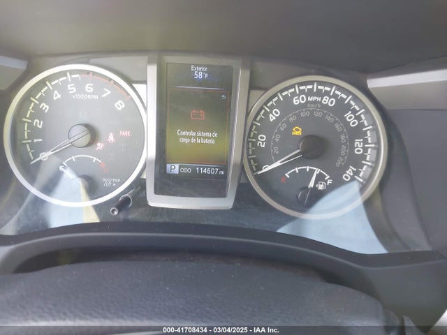 5TFAX5GN4HX092764 Toyota Tacoma Sr5