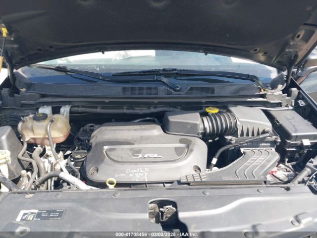 2018 CHRYSLER PACIFICA 2C4RC1BG4JR354724 Photo 9