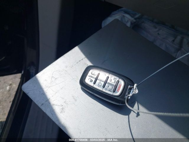 2018 CHRYSLER PACIFICA 2C4RC1BG4JR354724 Photo 10