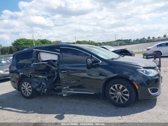 2018 CHRYSLER PACIFICA 2C4RC1BG4JR354724 Photo 5