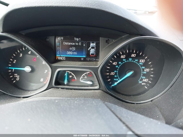 1FMCU9GX1FUA53215 Ford ESCAPE SE