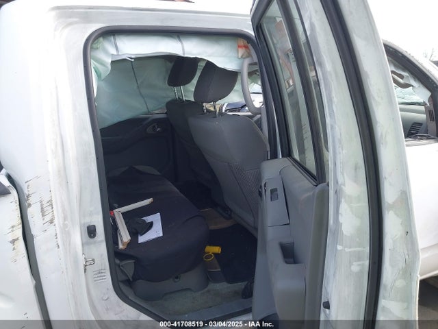 1N6AD0ER2HN736630 Nissan Frontier Sv