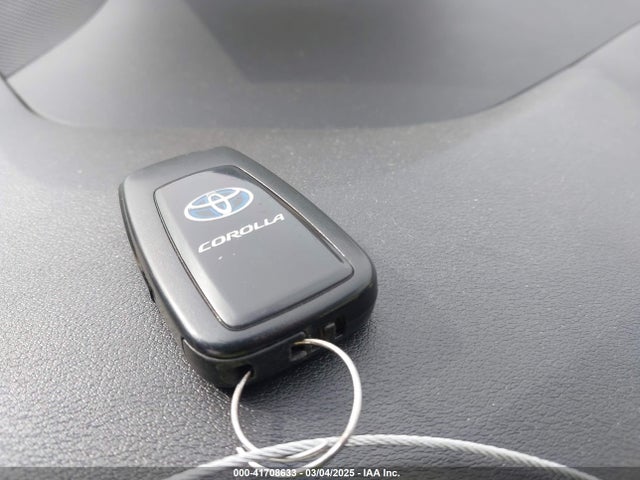 Toyota Corolla Hybrid Le 2020 JTDEBRBE6LJ012827 Image 11