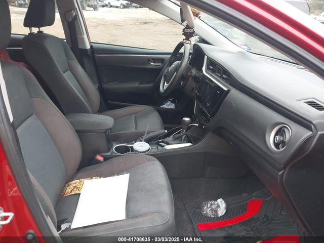 5YFBURHE5HP668315 Toyota COROLLA LE