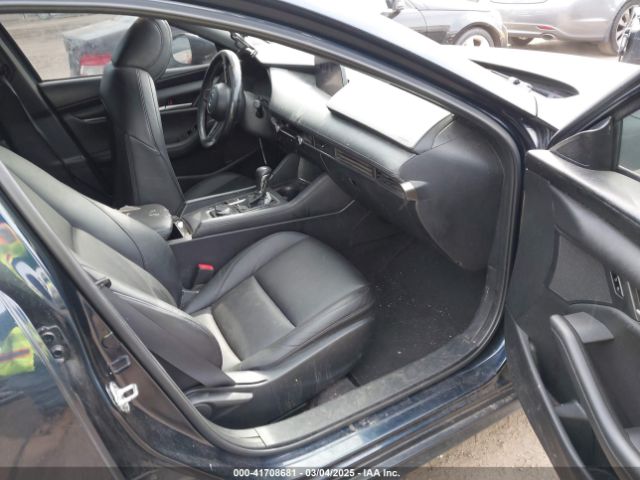 JM1BPAKL6M1336916 Mazda Mazda3 Select