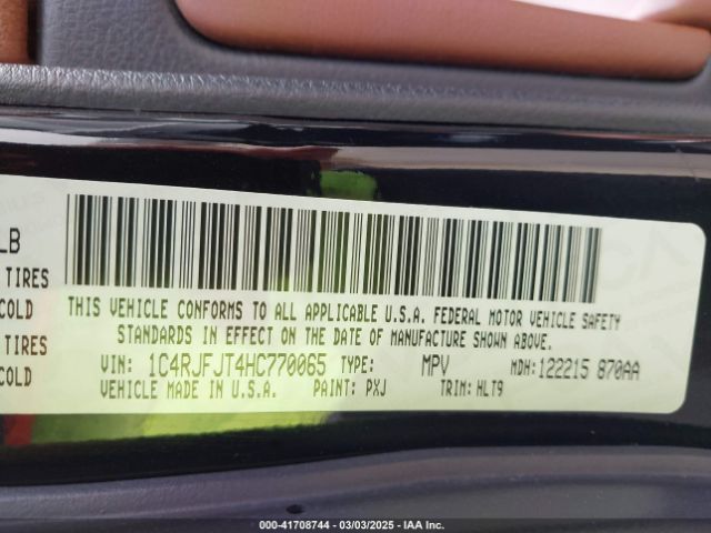 1C4RJFJT4HC770065 Jeep Grand Cherokee Summit 4x4