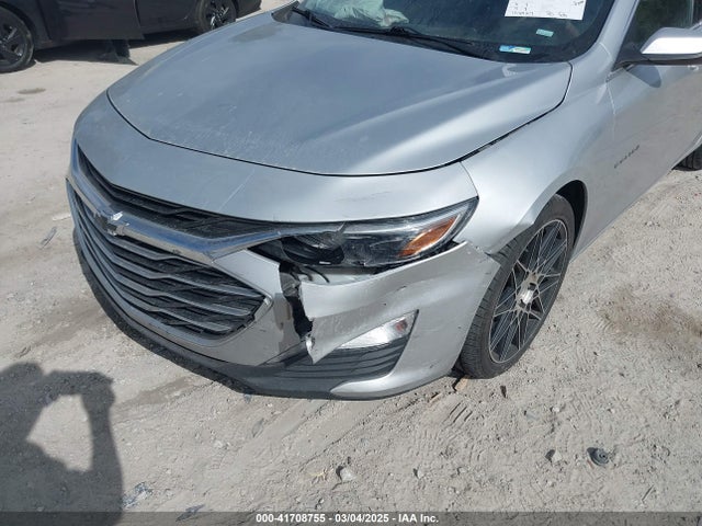 1G1ZD5STXLF124190 Chevrolet Malibu Fwd Lt