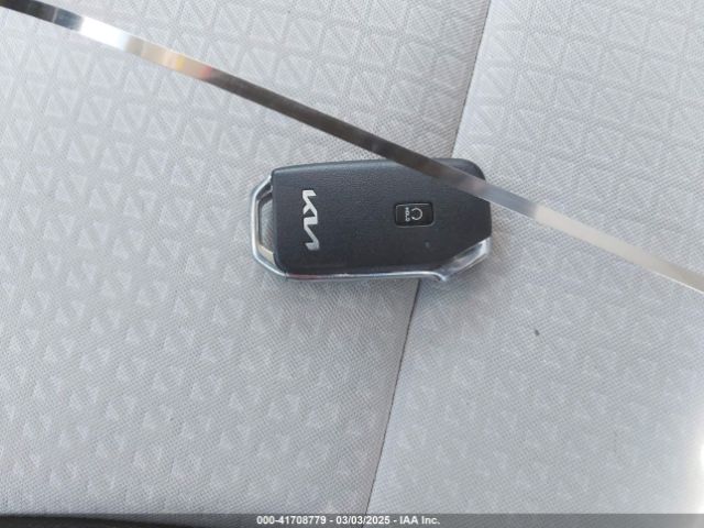 KNDJ53AU7P7206961 KIA Soul Gt-line