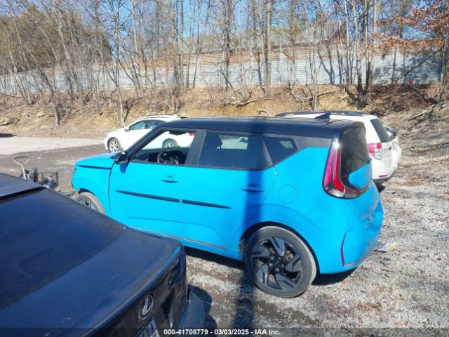 KNDJ53AU7P7206961 KIA Soul Gt-line