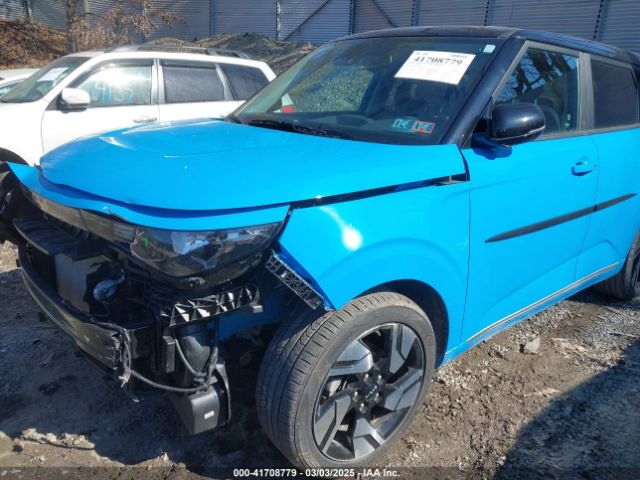 KNDJ53AU7P7206961 KIA Soul Gt-line