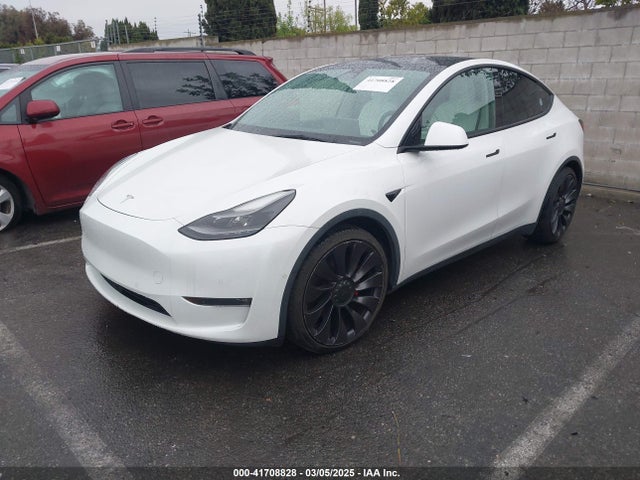 2021 TESLA MODEL Y 5YJYGDEF2MF230374 Photo 1