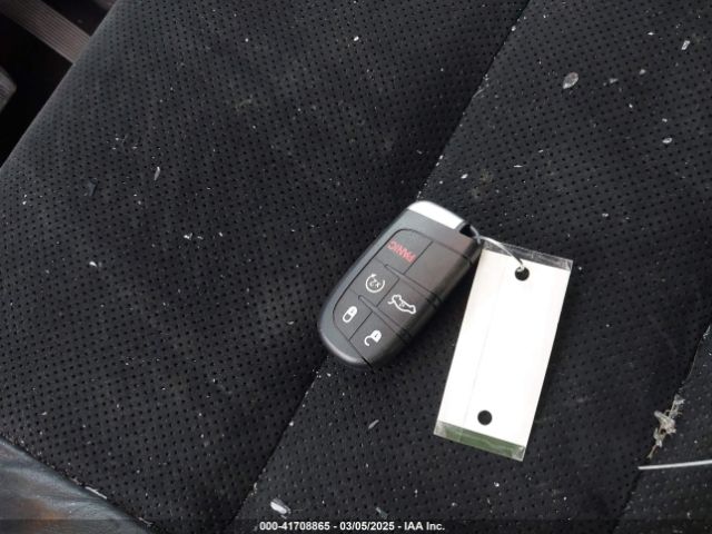 1C4RJFAG1JC264301 Jeep Grand Cherokee Altitude 4x4