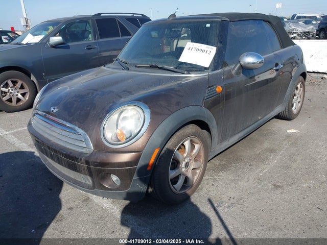 2010 MINI COOPER WMWMR3C50ATU97550 Photo 1