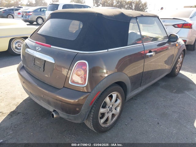 2010 MINI COOPER WMWMR3C50ATU97550 Photo 3