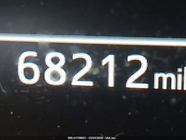JTMBFREV7JJ193145 Toyota RAV4 LE