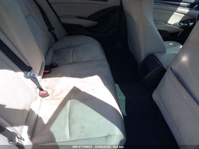 1HGCV1F13MA029725 Honda ACCORD LX
