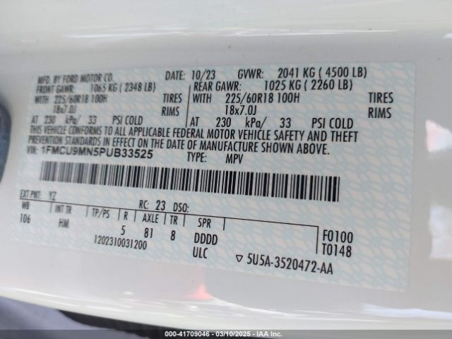 1FMCU9MN5PUB33525 Ford Escape St-line