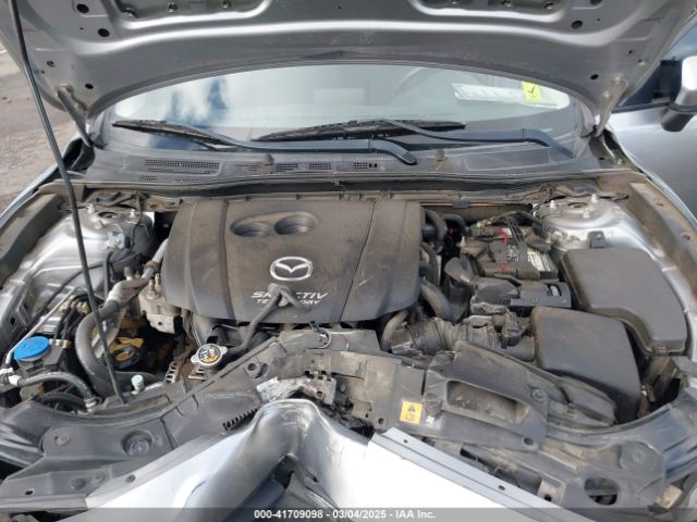 JM1BM1U71E1153899 Mazda Mazda3 I Sport