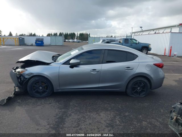 JM1BM1U71E1153899 Mazda Mazda3 I Sport