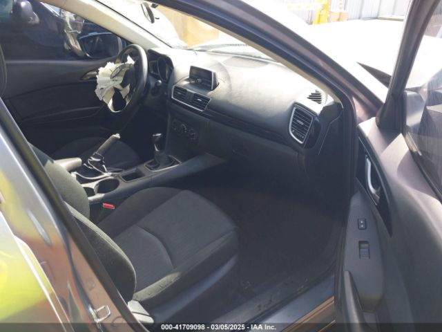JM1BM1U71E1153899 Mazda Mazda3 I Sport
