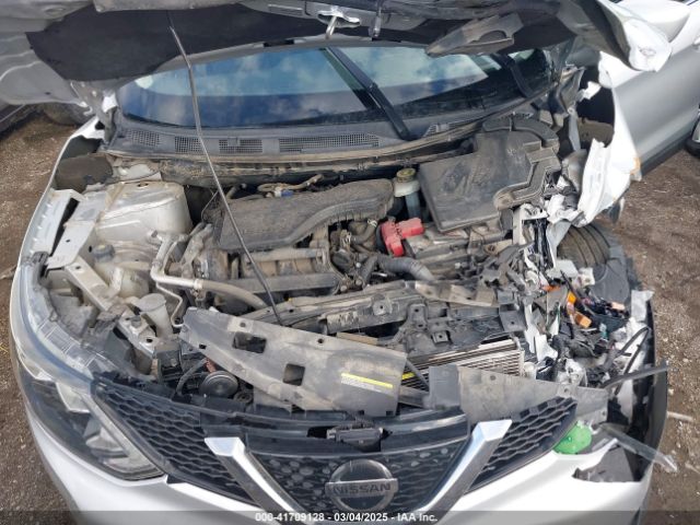 JN1BJ1CP8JW161427 Nissan Rogue Sport S