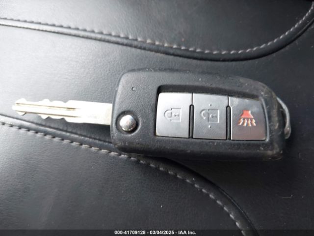 JN1BJ1CP8JW161427 Nissan Rogue Sport S