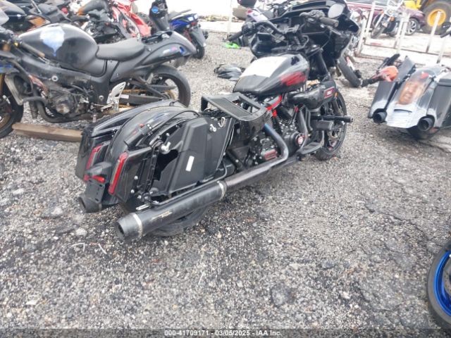 2024 HARLEY-DAVIDSON FLTRXSTSE 1HD1TL813RB963940 Photo 3