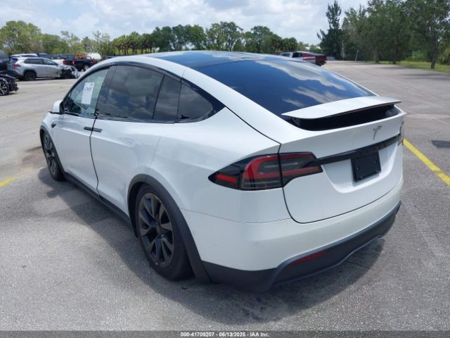 2022 TESLA MODEL X 7SAXCDE57NF343580 Photo 2
