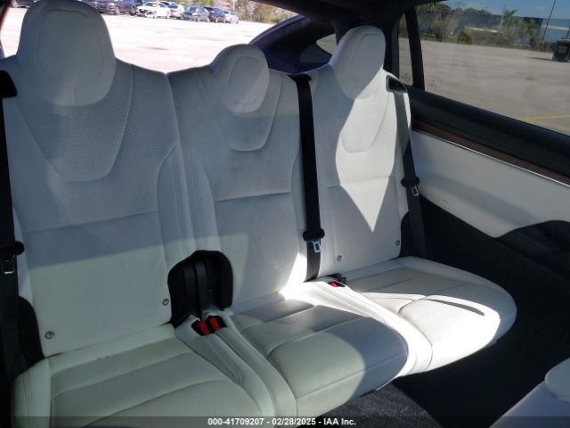2022 TESLA MODEL X 7SAXCDE57NF343580 Photo 7
